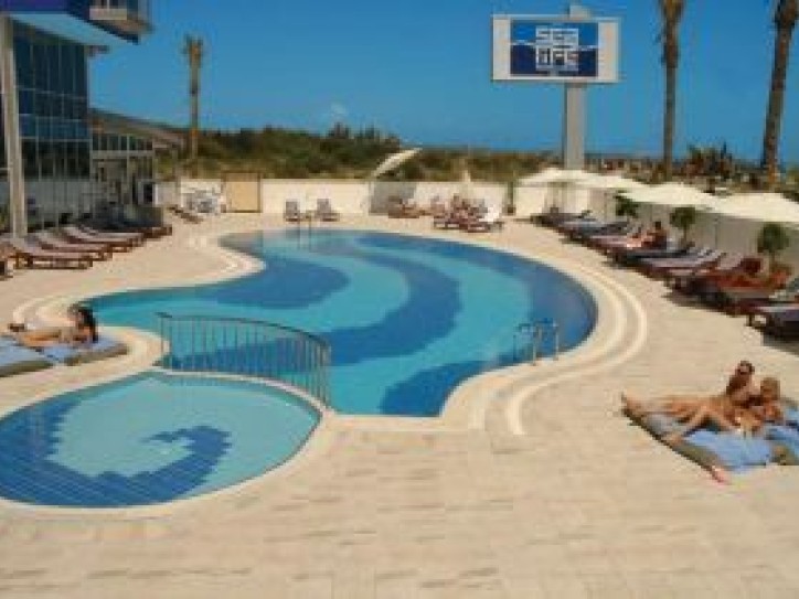 Where 5-Star Luxury Meets Family-Friendly Accessibility Card image