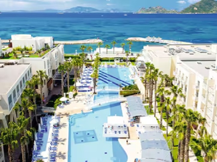 Stay in Style at Our Accessible Modern Hotel Card image