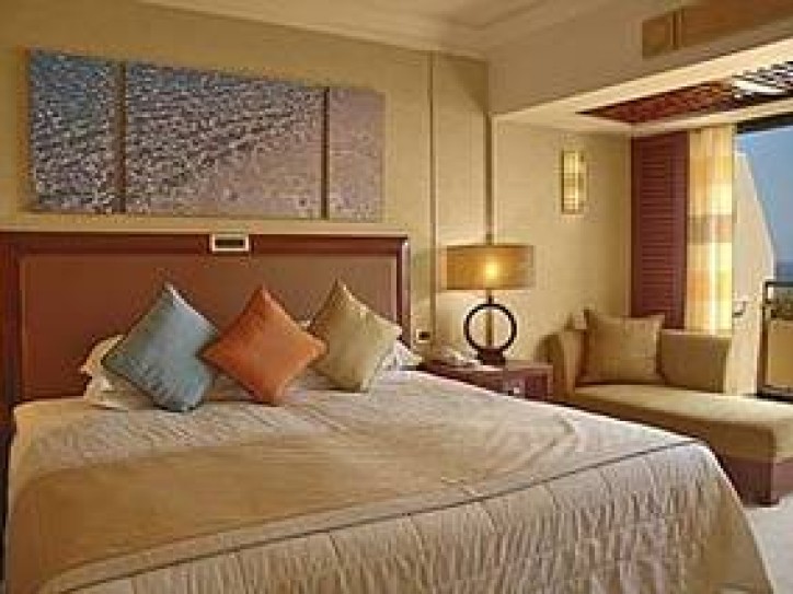 Luxury Beach hotel Card image