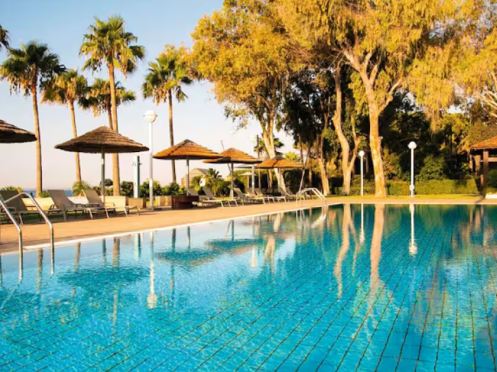 Accessible beach hotel Card image