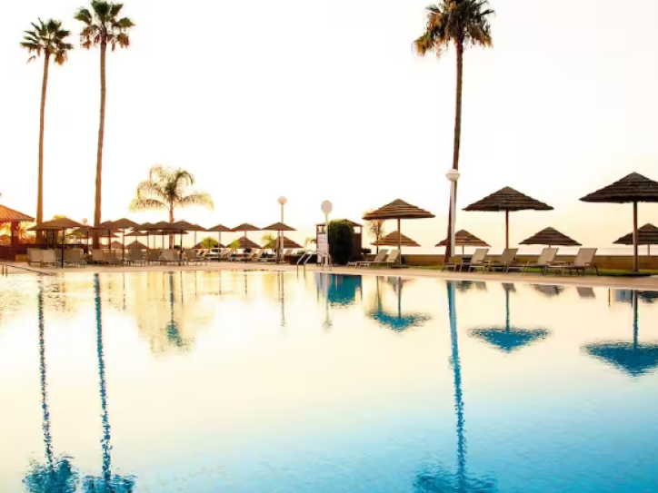 Accessible beach hotel Card image