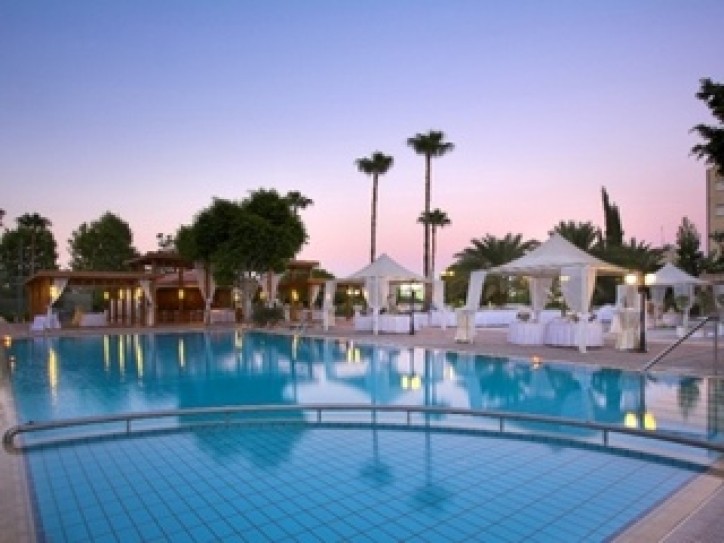 Accessible beach hotel Card image