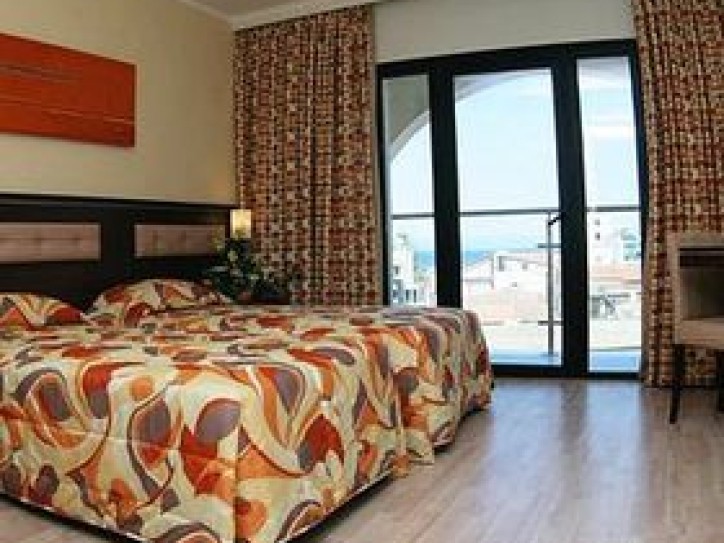 City Hotel Card image