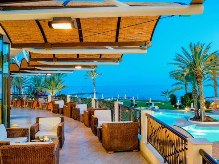 Deluxe Beach Hotel - Adults only Card image