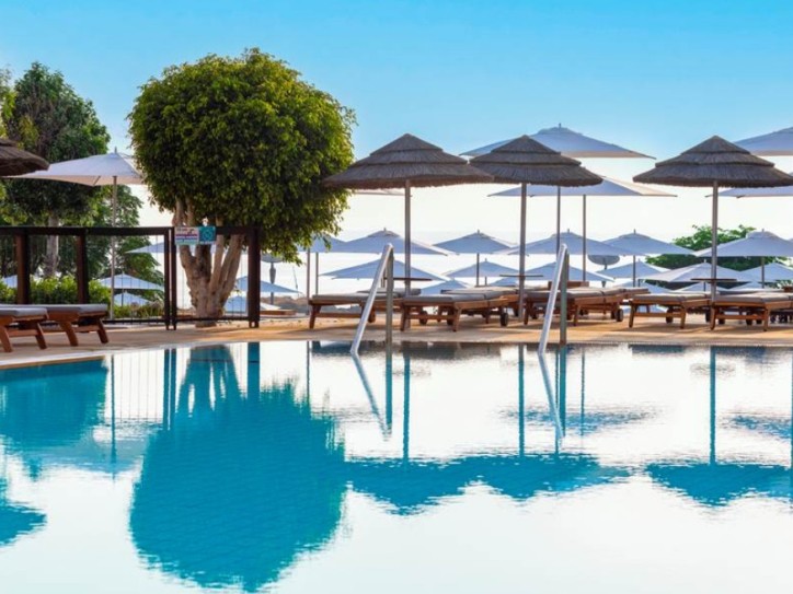 Accessible Bay hotel Card image