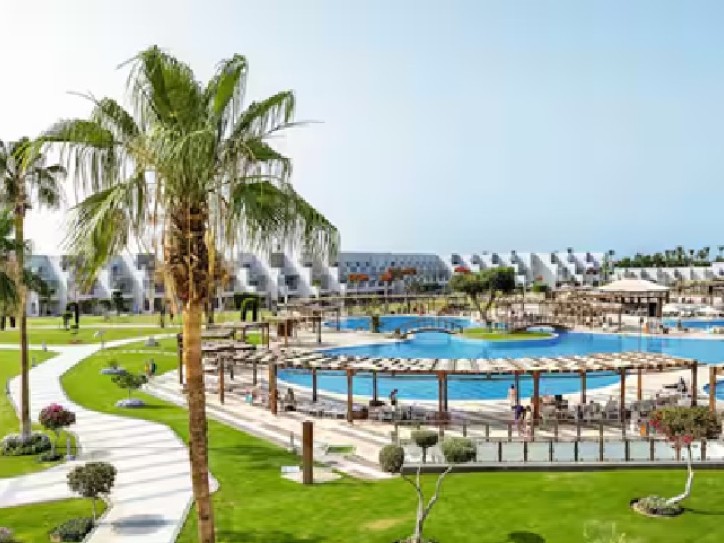 Relax by the Sea at Our Accessible Beach Hotel Card image