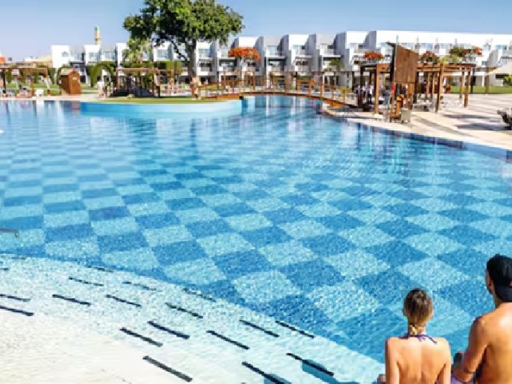 Relax by the Sea at Our Accessible Beach Hotel Card image