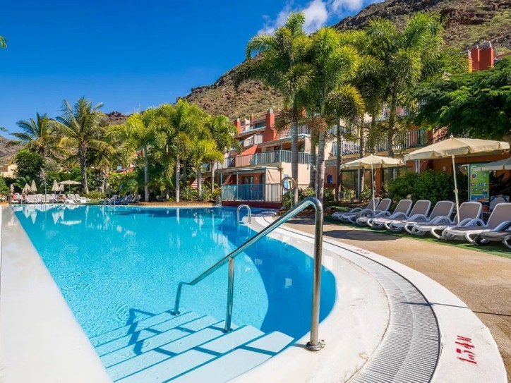 Beach hotel apartments Card image