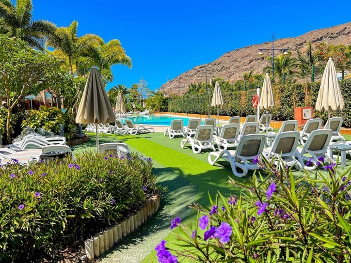 Beach hotel apartments Card image