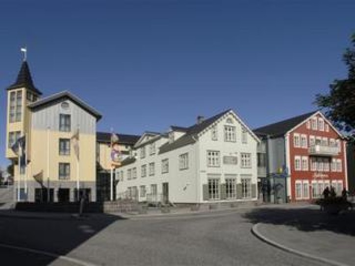 Top City Line Hotel Card image