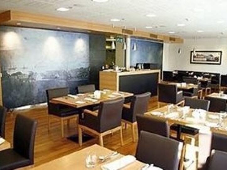 Top City Line Hotel Card image