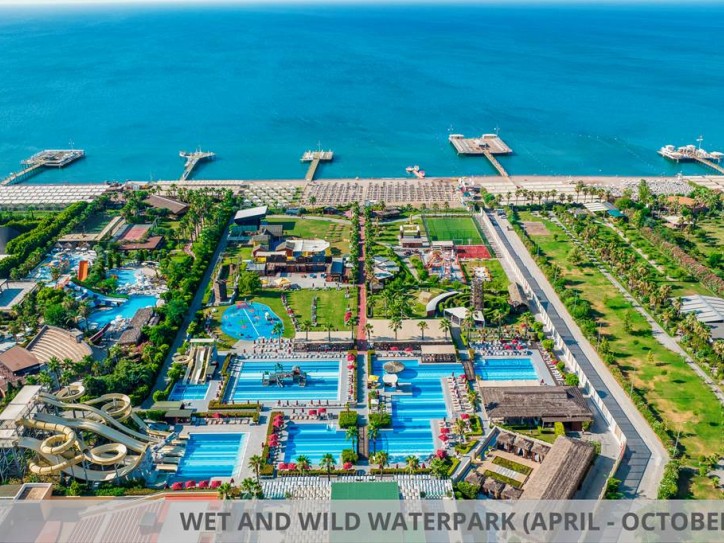 Accessible Spa Hotel Offering Premium Luxury Card image