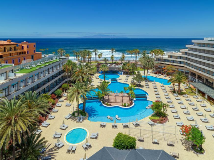 Accessible Beach hotel Card image
