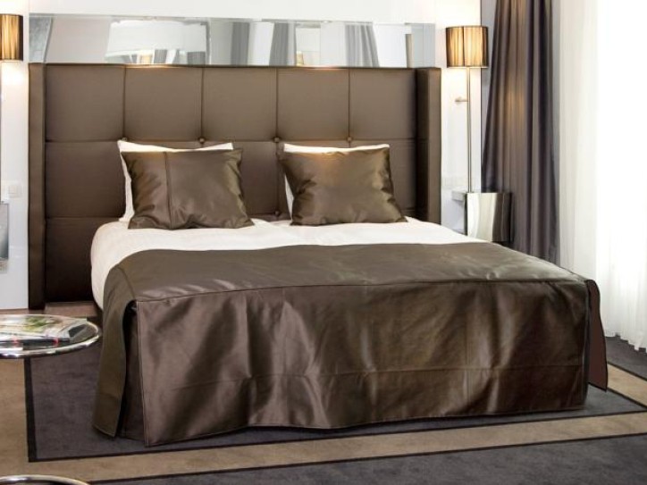West Amsterdam Hotel Card image