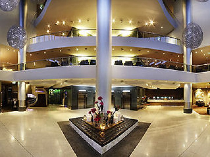Luxurious Gold Coast Hotel Card image