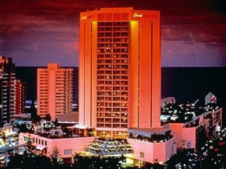 Luxurious Gold Coast Hotel Card image