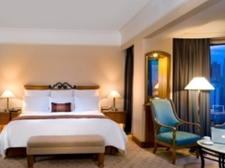 Modern 5-star City Hotel Card image
