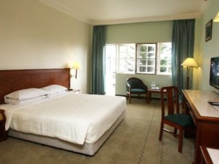 Highland Hotel Card image