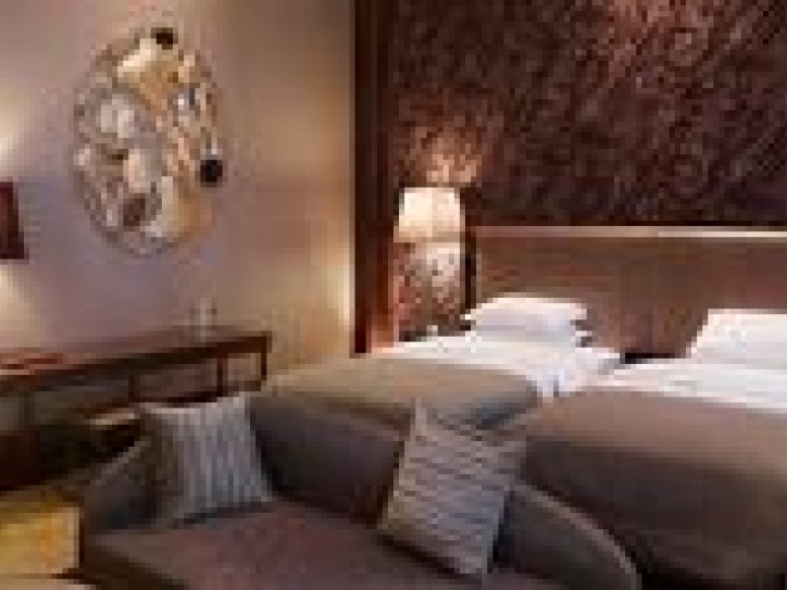 Am Hof Square Hotel Card image
