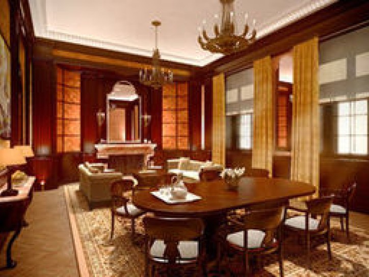 Am Hof Square Hotel Card image