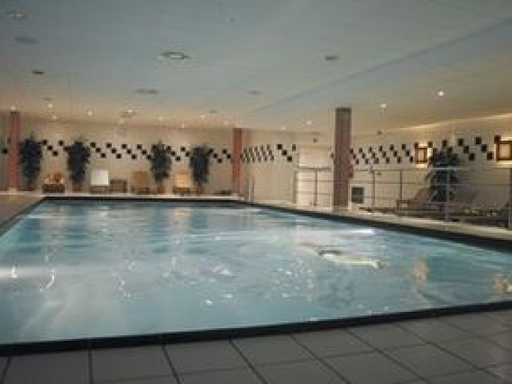 Luxury Central Hotel Card image