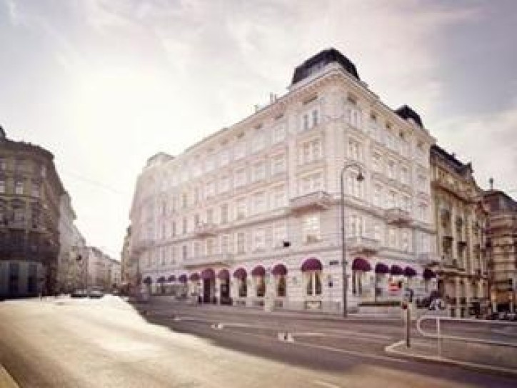 Stylish 5-star Hotel Card image