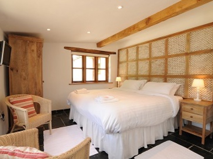 Period Barn Conversion Card image