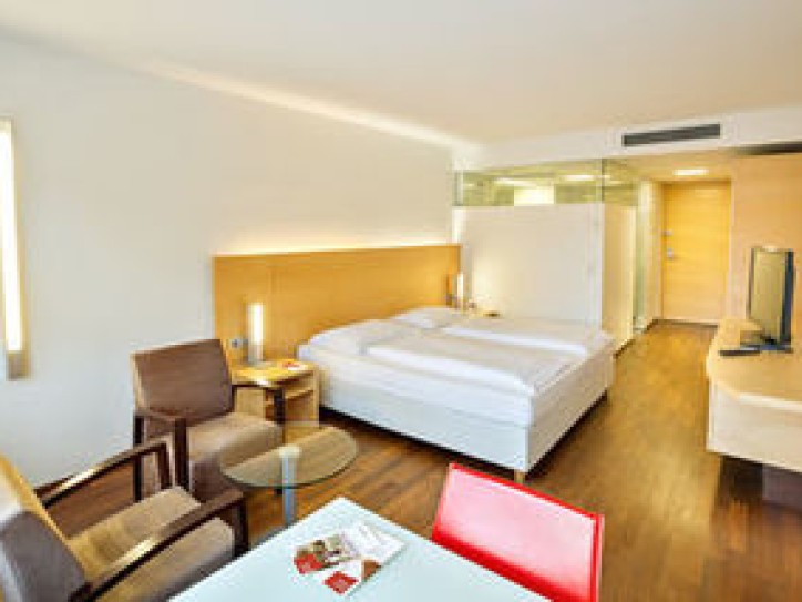 4-Star City Hotel Card image