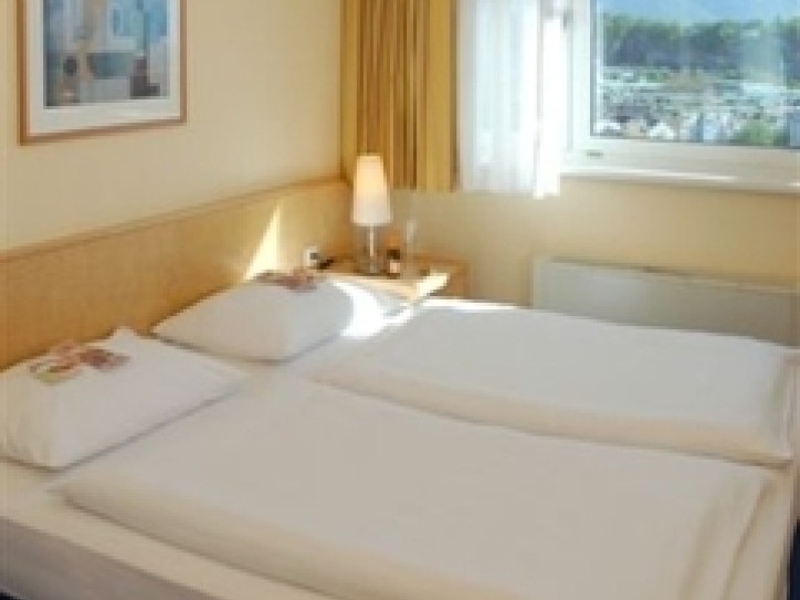 Panoramic View Hotel Card image