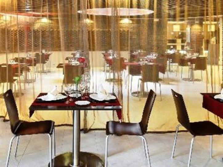Modern Central Hotel Card image