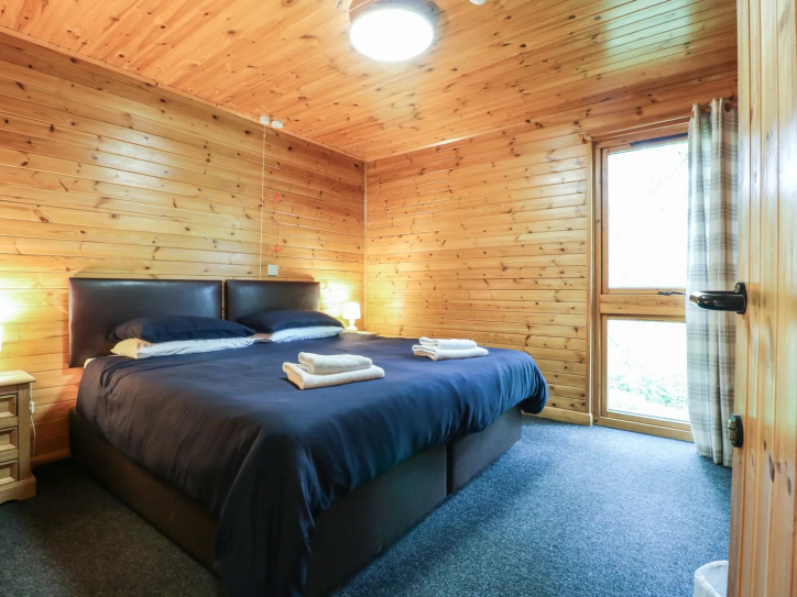 Chestnut lodge Card image