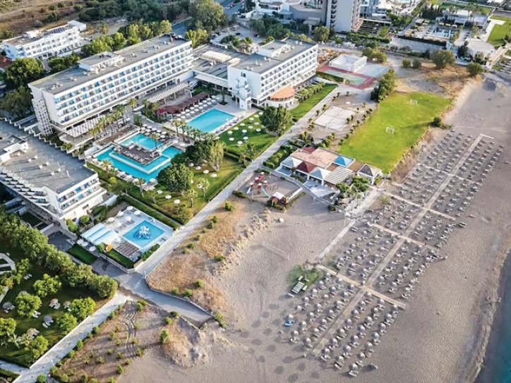 Beach Front Hotel Card image
