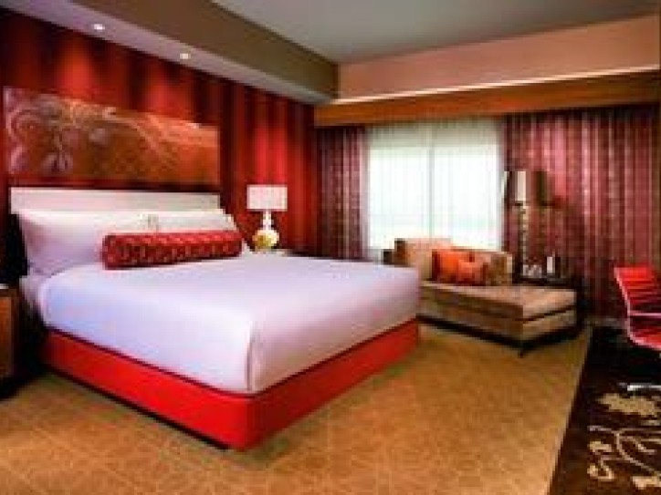 Exquisite Hotel Card image