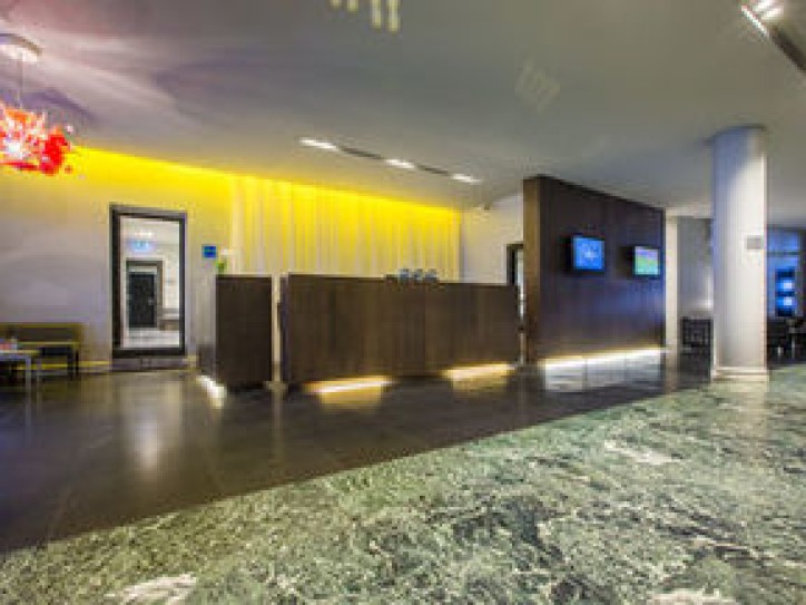 Superior Hotel Card image