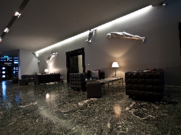 Superior Hotel Card image
