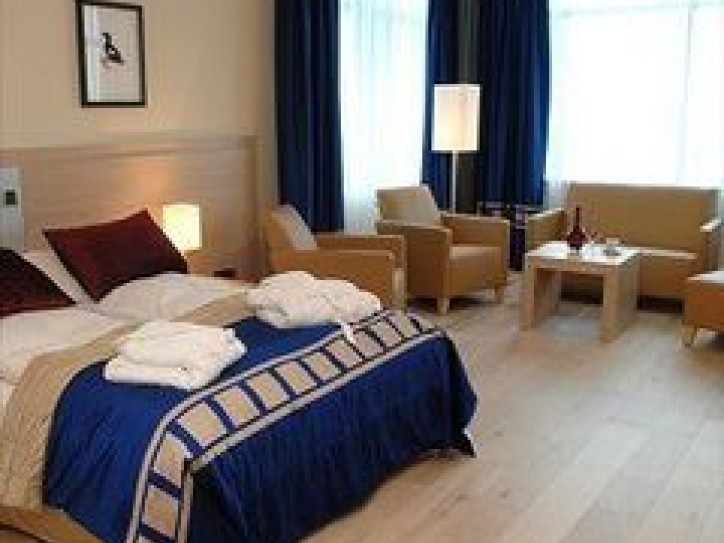 Stylish City Hotel Card image
