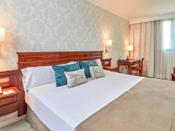 Traditional Boutique Hotel Card image