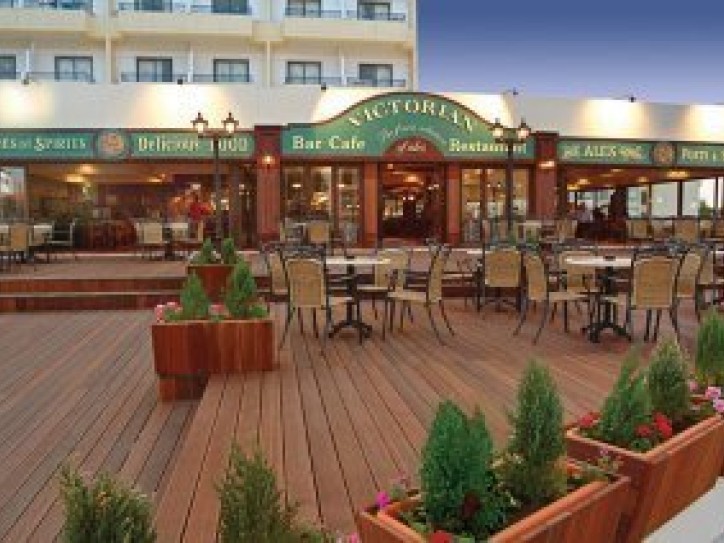 Paramount Hotel Card image