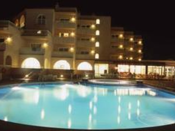 Lively Hotel Card image