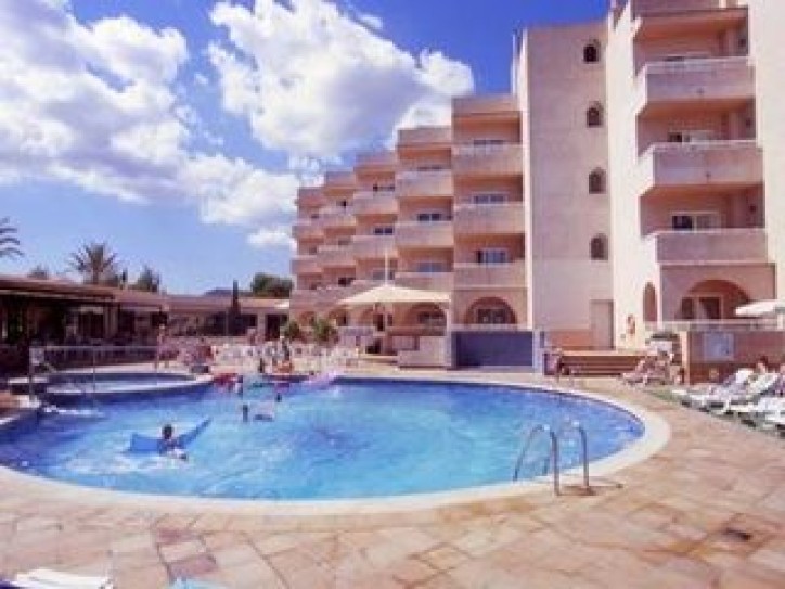 Lively Hotel Card image