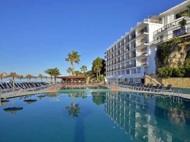 Bay View Hotel Card image