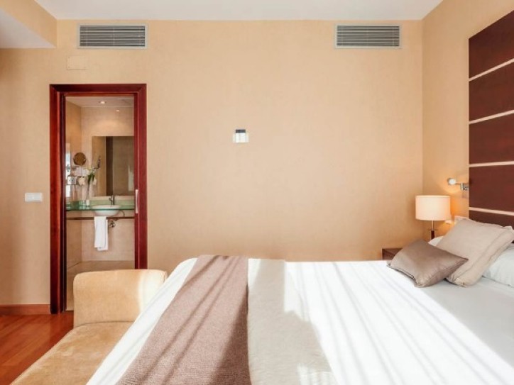 Central hotel Card image