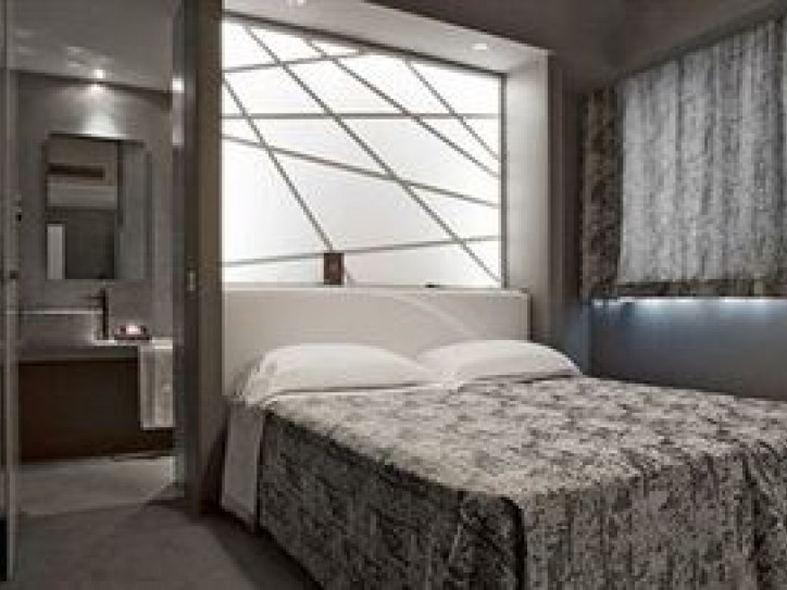 City Hotel Card image