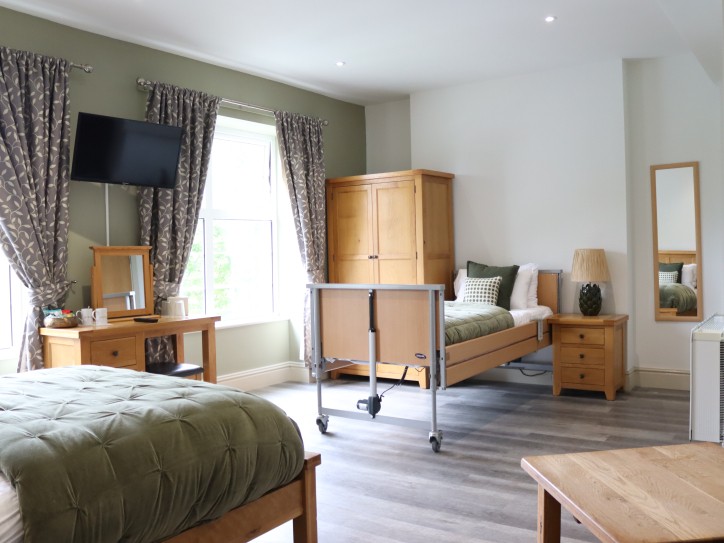 Mountain View Hotel Card image