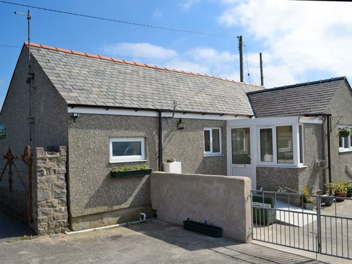 Accessible Single-Storey Cottage Card image