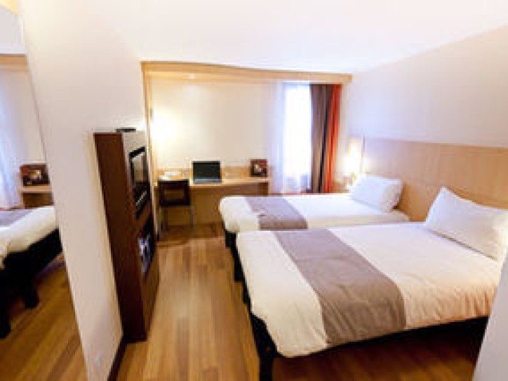 Accessible hotel Card image