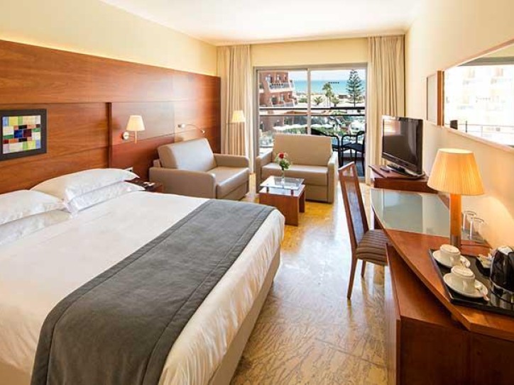 Sea front hotel Card image