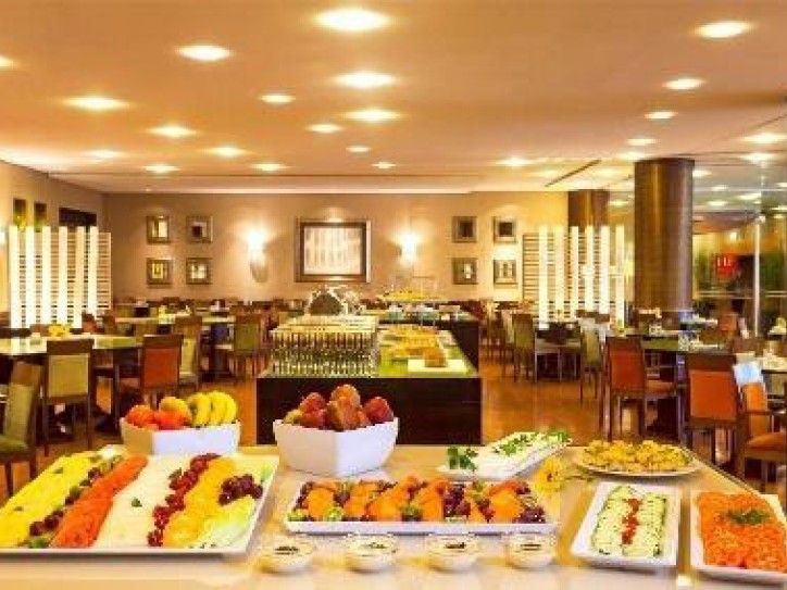 Family hotel Card image