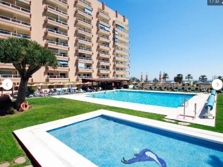 Beach & Harbour hotel Card image