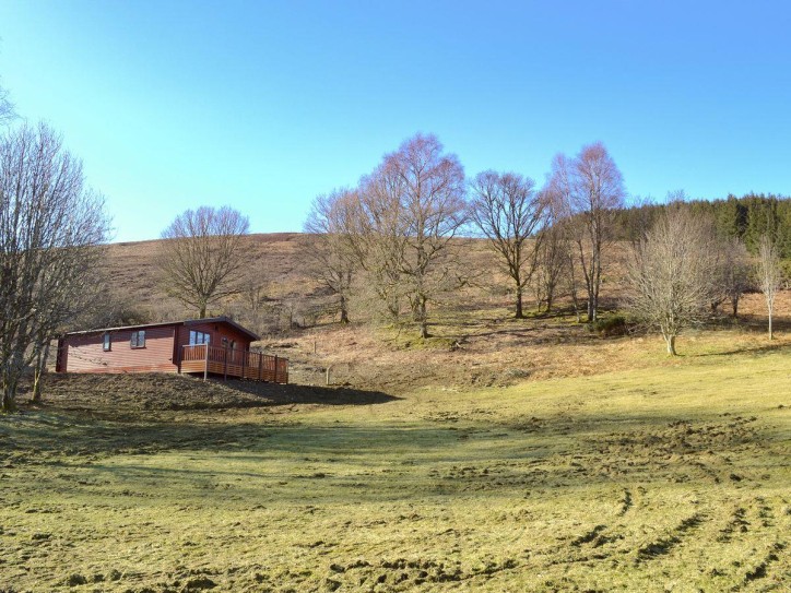 Accessible lodge in Glen Roy, near Fort William Card image